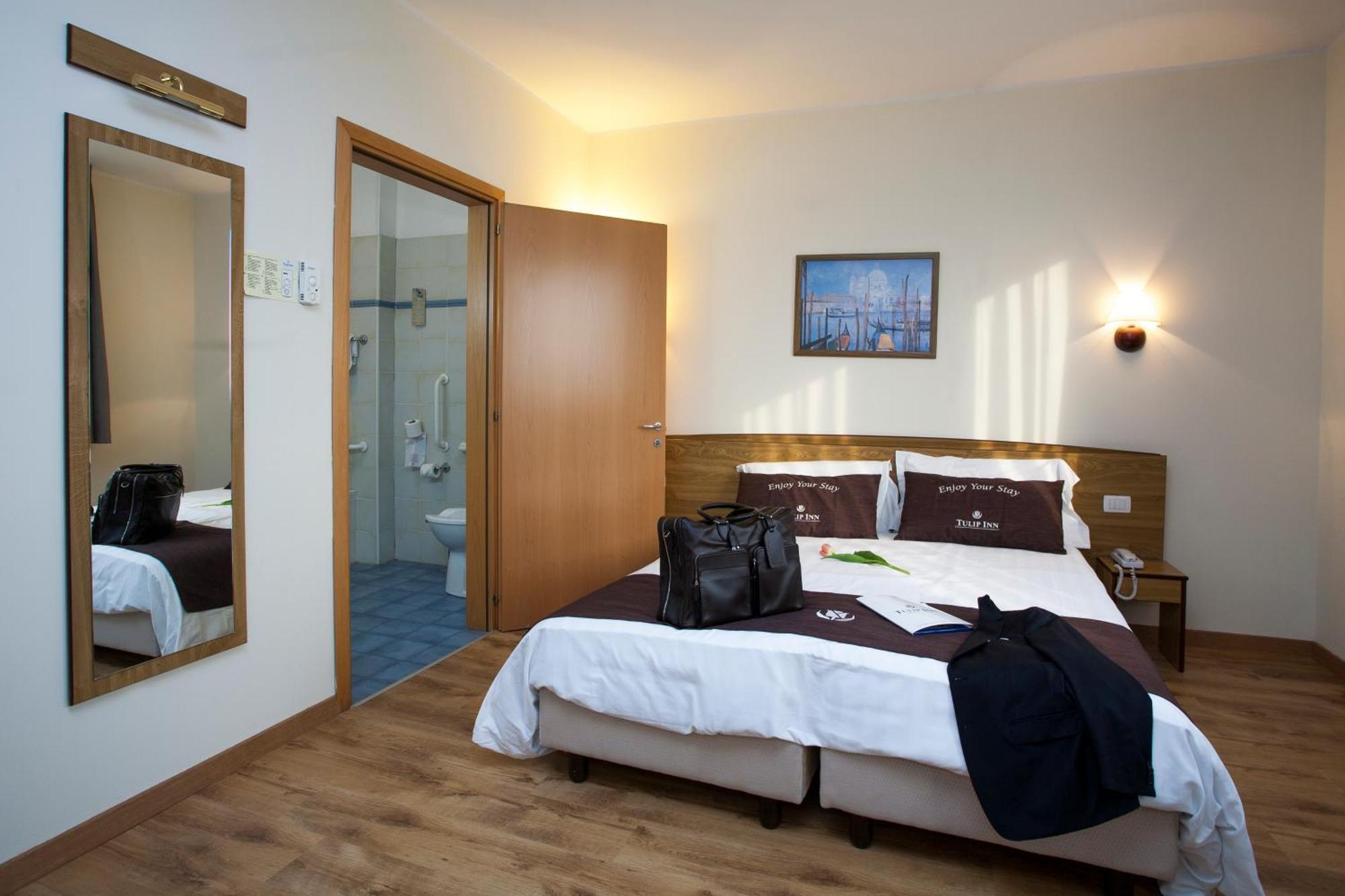 Tulip Inn Padova Oda fotoğraf